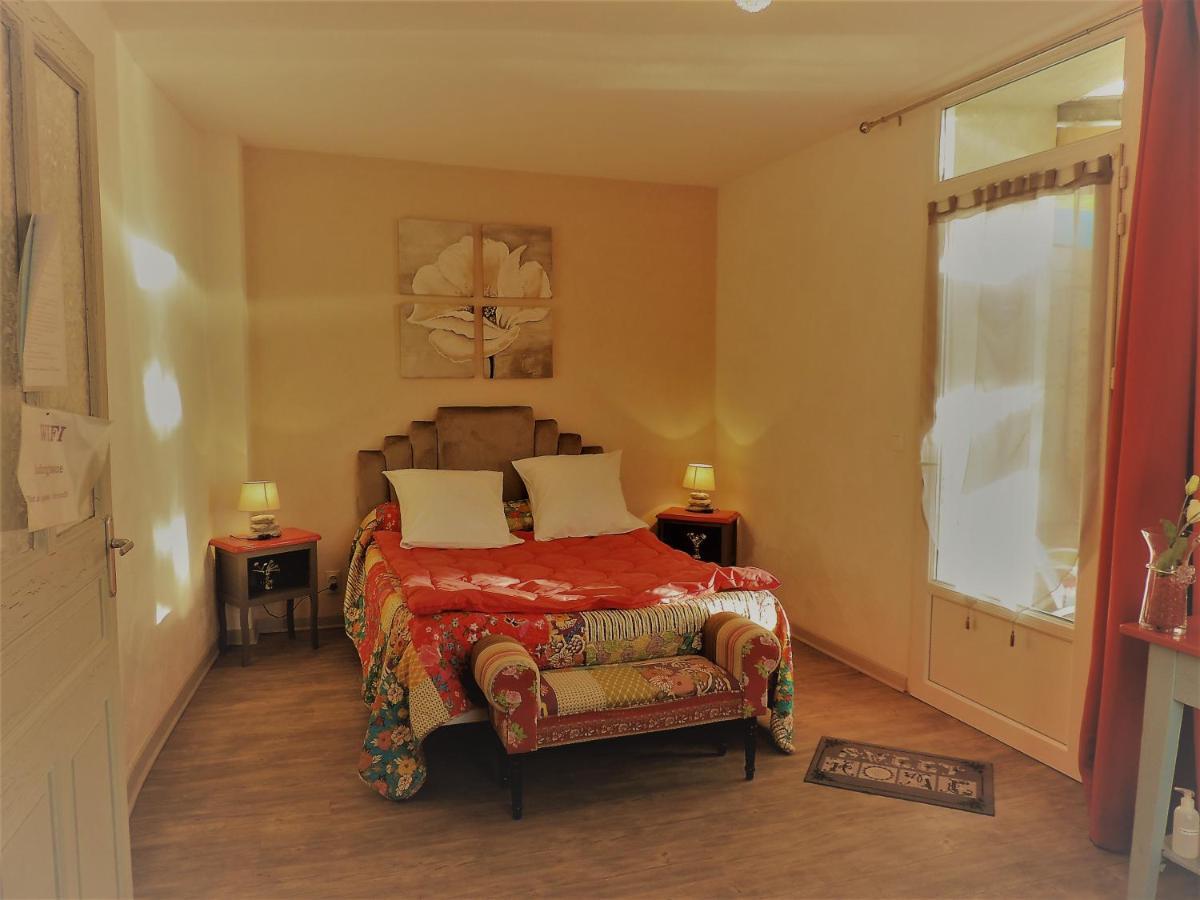 Chambres D'Hotes La Dorgisane Venterol  Екстер'єр фото